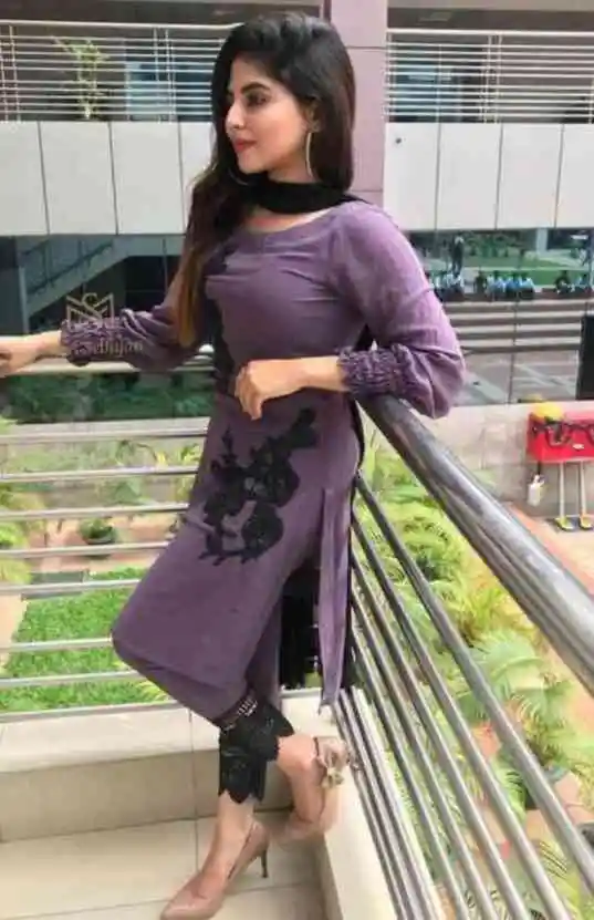 Best Call Girls in Bahria Town Lahore