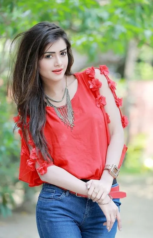 Hot VIP Call Girls in Model Town Lahore
